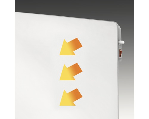 Tři šipky směřují dolů doleva.