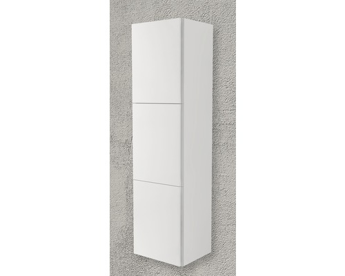 Vysoká skříňka se třemi dvířky do koupelny