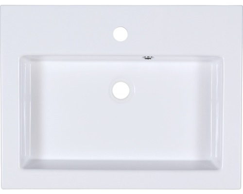 Pohled shora na obdélníkové umyvadlo z keramiky