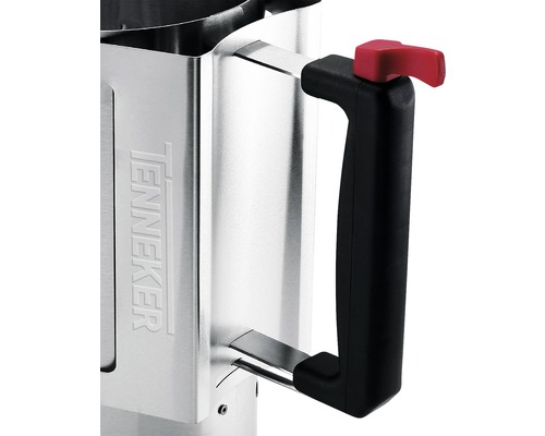 Detailní pohled na startovací komín s rukojetí