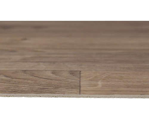 Detail laminátové podlahy s vzhledem dřeva