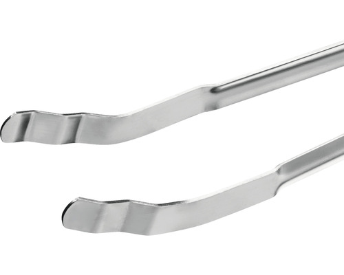 Detail nerezových grilovacích kleští