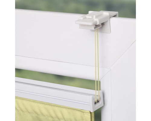 Upevňovací klip pro roletu na okenním rámu