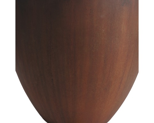 Detailní záběr kovového květináče