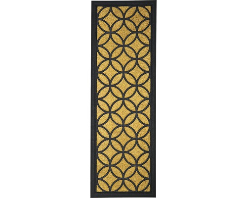 Rohožka se geometrickým vzorem a černým rámem