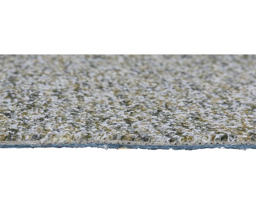 Detailní pohled na texturovaný koberec