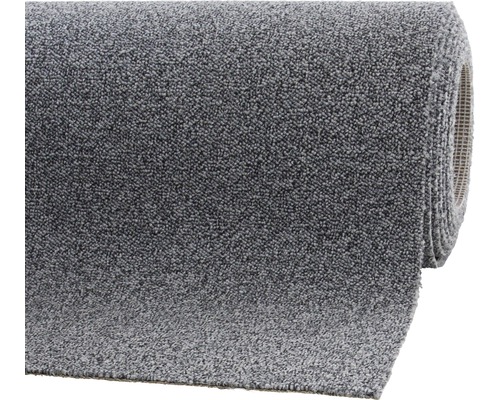 Šedý metrážový koberec