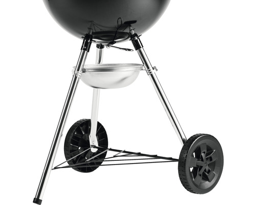 Kulatý gril s pochromovaným grilovacím roštem a dvěma koly