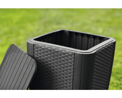 Zahradní box s ratanovým vzhledem a víkem