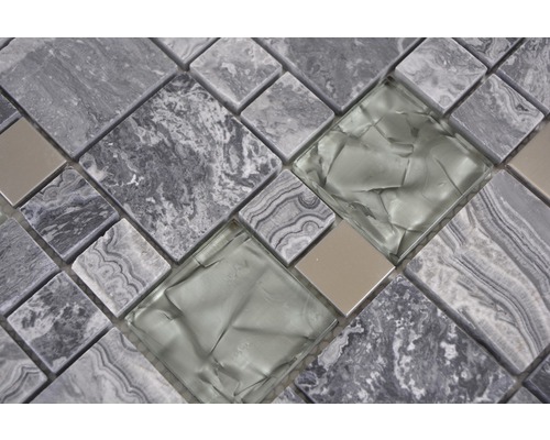 Čtvercová mozaika z mramoru a skla