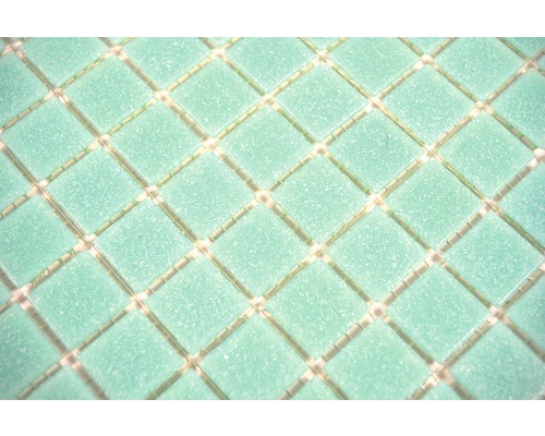 Mozaikové skleněné dlaždice na síti