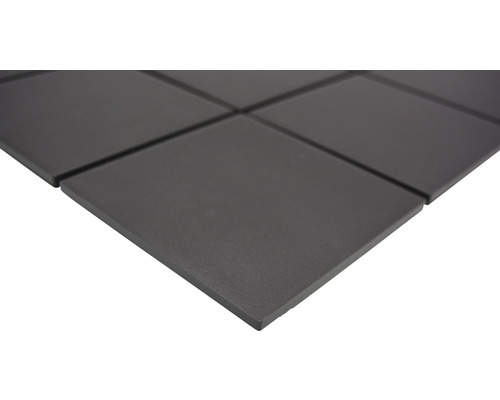 Čtvercové podlahové dlaždice, detailní pohled