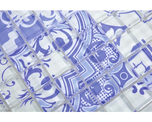 Skleněná mozaiková dlaždice s dekorem