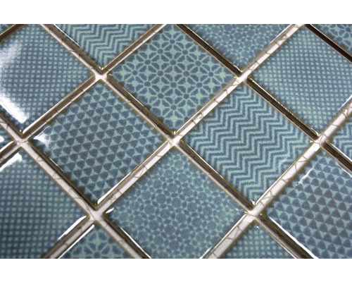 Mozaiková dlaždice s různými vzory