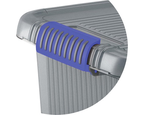 Detail úložného boxu s prohlubní pro uchopení