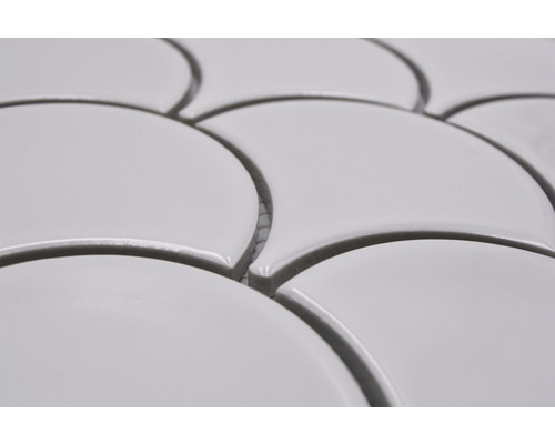 Keramické mozaikové dlaždice ve tvaru vějíře