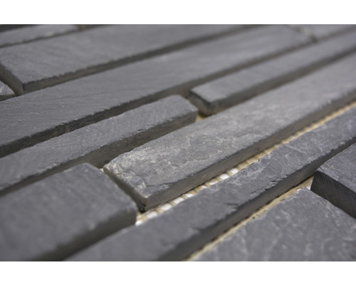 Detail mozaikových dlaždic z břidlice