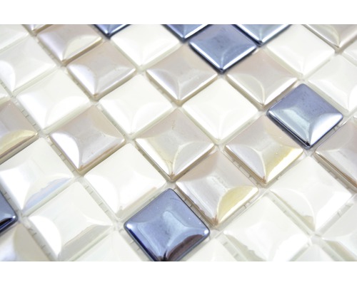 Mozaikové dlaždice se čtvercovým designem