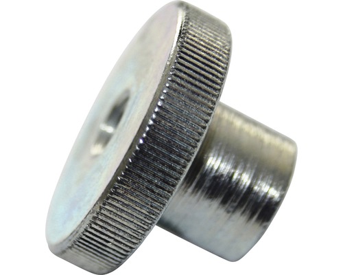 Rýhovaná matice z kovu