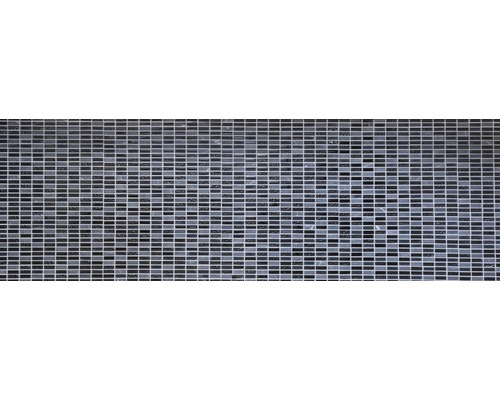 Mozaiková dlaždice s obdélníkovými prvky.