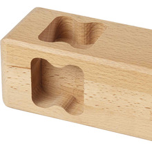 Dřevěný blok s výřezy