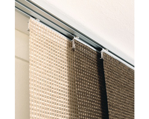 Posuvné závěsy s kolejnicí pro dekoraci oken