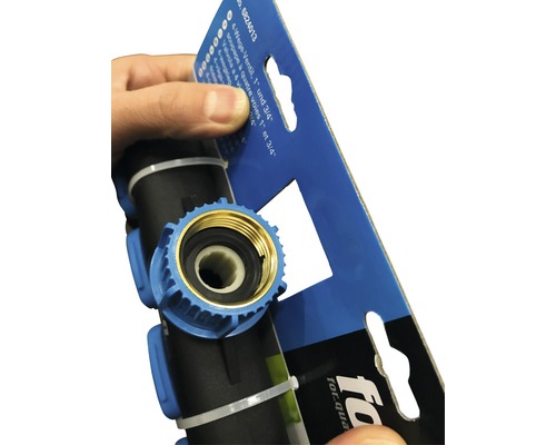 Čtyřcestný ventil s palcovou a tříčtvrteční palcovou přípojkou v blistru