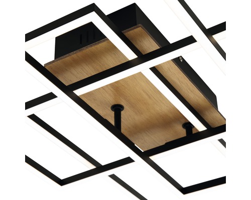 Stropní svítidlo s dřevěnými a kovovými prvky