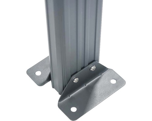 Kovová patka sloupku pro upevnění sloupků