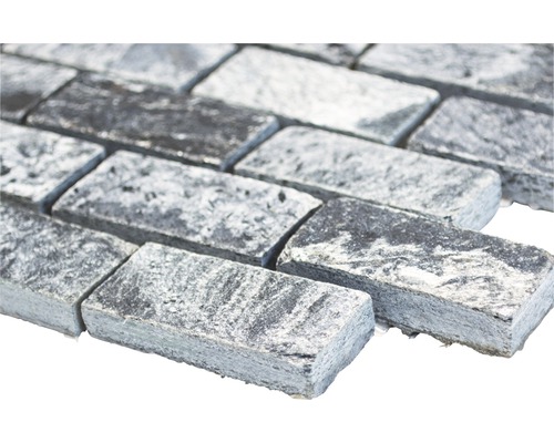 Mozaiková dlaždice z přírodního kamene ve zděných vazbách