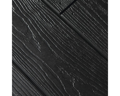 Terasa z dřevoplastu s dřevěnou strukturou