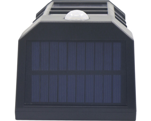 Solární lampa s pohybovým senzorem