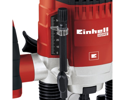 Detailní pohled na horní frézku Einhell s nastavením hloubky a logem Einhell Home