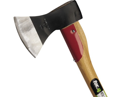 Štípací sekera s dřevěnou násadou a chráničem hlavy sekery