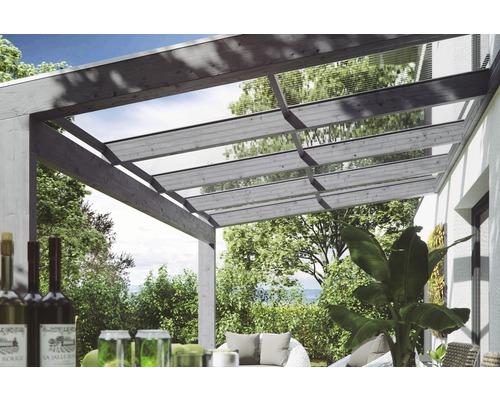 Dřevěné zastřešení terasy s průhlednou střechou pro venkovní použití