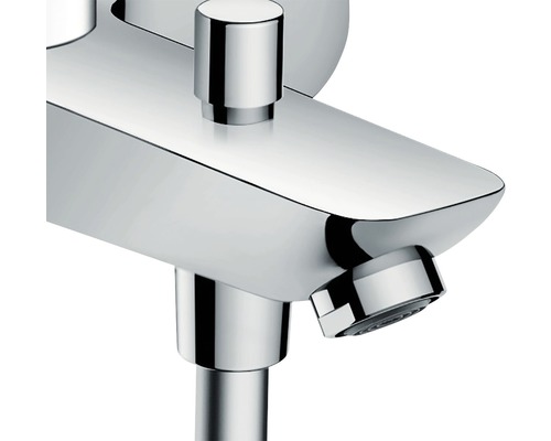 Kovová vodovodní baterie, pohled shora