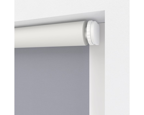 Roleta s držákem na okně