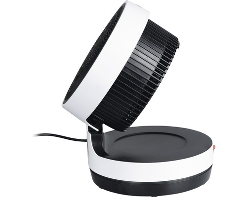 Stolní ventilátor pro cirkulaci vzduchu v místnosti