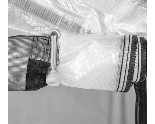 Detailní pohled na pěstební stan s zipem a stahovací šňůrkou