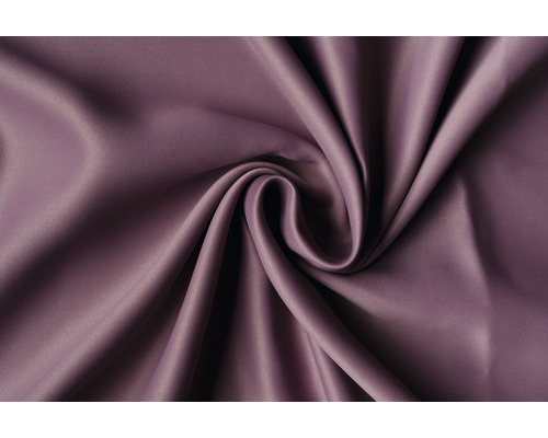 Pohled shora na syntetickou látku se záhyby