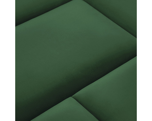 Detail zelených akustických panelů na stěnu a strop