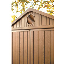 Detail zahradního domku s větrací mřížkou