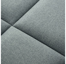 Detail strukturovaného, čalouněného kusu nábytku