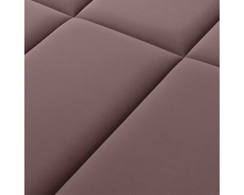 Detail prošívaného textilního povrchu