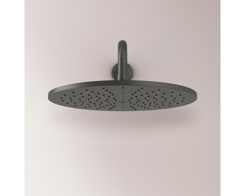 Černá sprchová hlavice pro montáž na stěnu