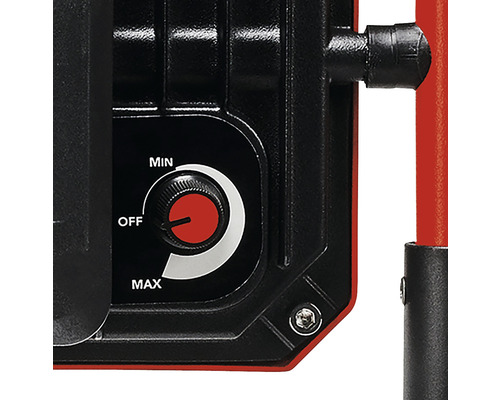 Detailní pohled na stavební reflektor s otočným knoflíkem pro nastavení minimálního až maximálního jasu a funkcí vypnutí