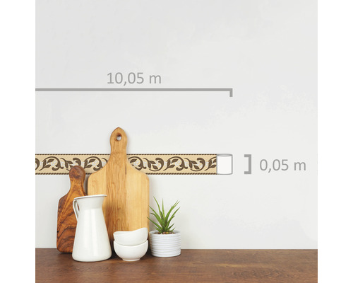 Bordura se vzorem listů, délka role 10,05 metru, šířka role 0,05 metru