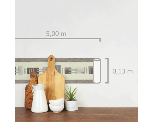 Bordura s geometrickým vzorem, délka 5,00 metru, šířka 0,13 metru