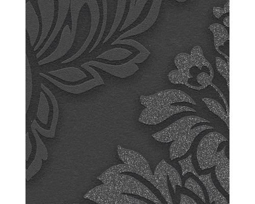 Detailní záběr tapety s květinovým vzorem