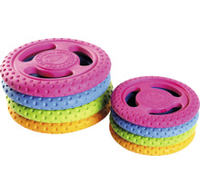 Vícebarevné gumové frisbee pro psy ve stohu